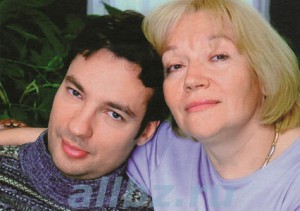 Елена Санаева с сыном